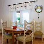 Traditional Néa Péramos