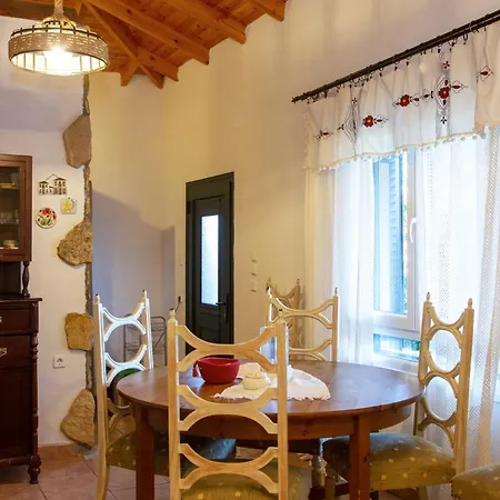 Vila Traditional Néa Péramos